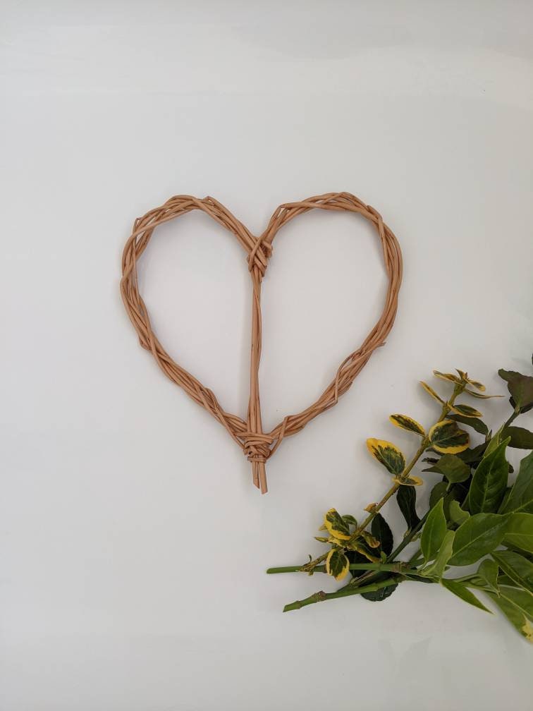 Small Willow 5th Wedding Anniversary Heart, Wall Art Wicker Heart Hanging For A Bedroom, Sustainable Natural Wicker Gift For Her