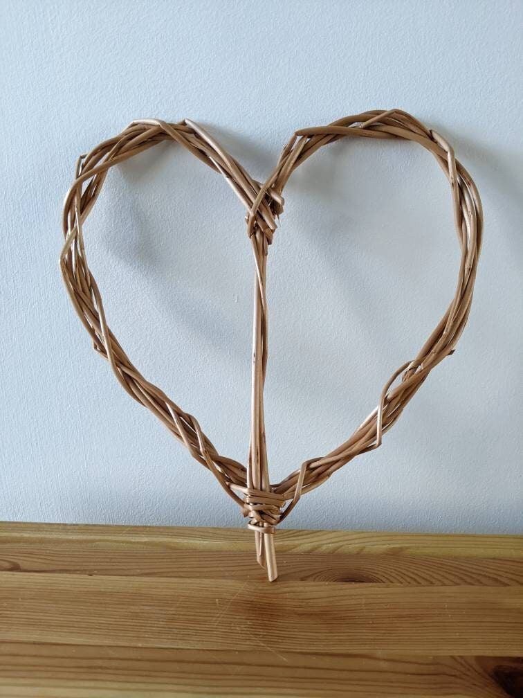 Small Willow 5th Wedding Anniversary Heart, Wall Art Wicker Heart Hanging For A Bedroom, Sustainable Natural Wicker Gift For Her