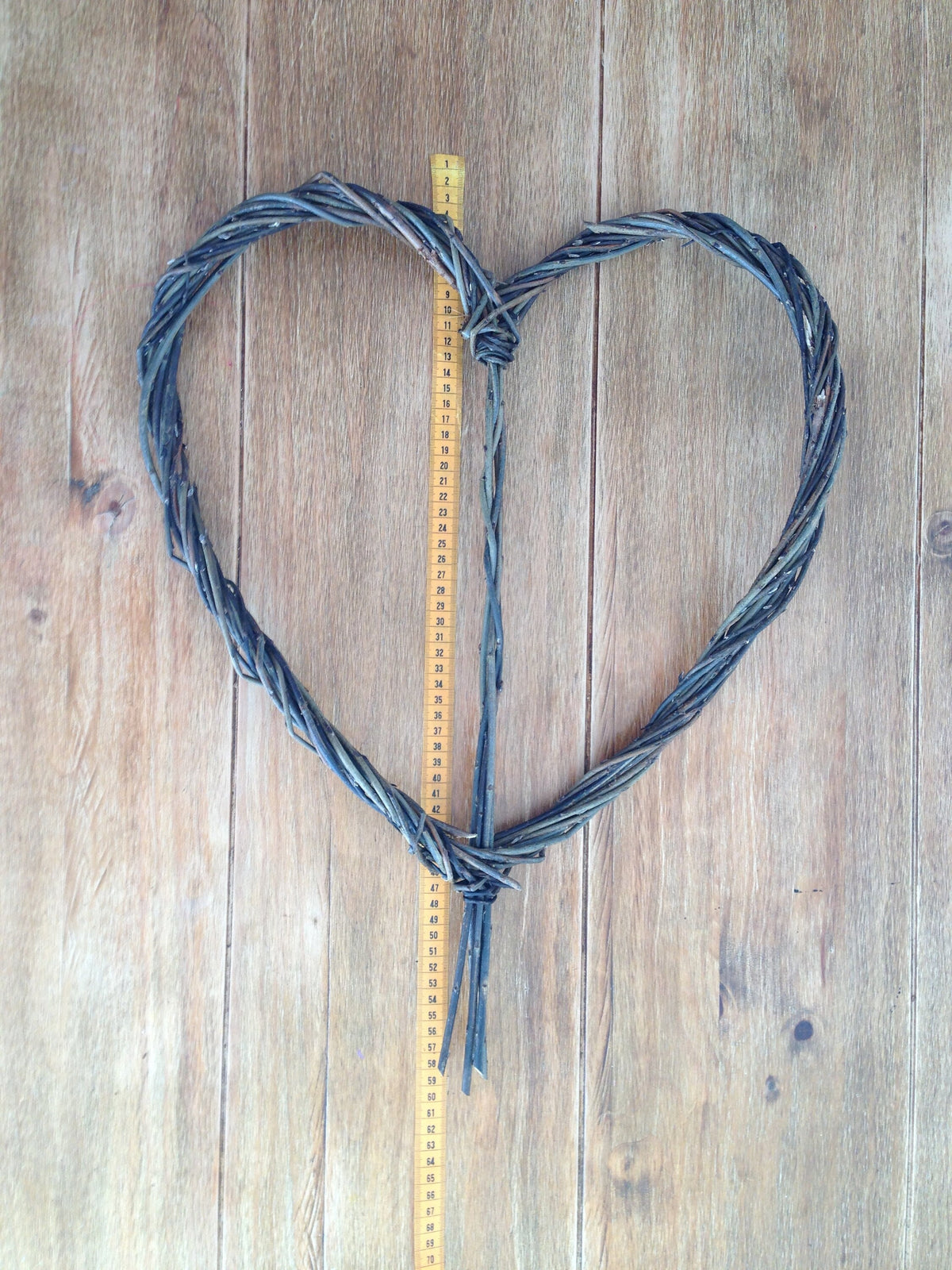 Large natural willow heart. Wedding décor, anniversary gift, housewarming.