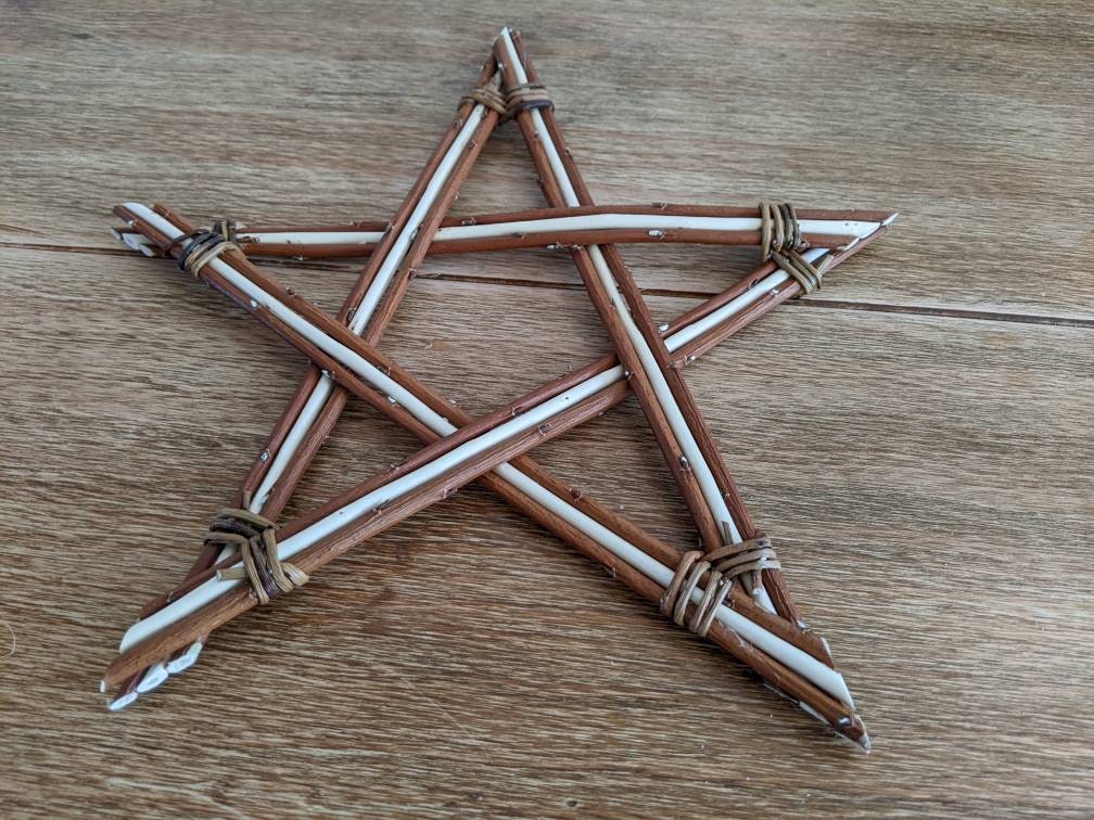 Willow Star Wall Decor, Rustic Brown & White, Sustainable Anniversary Gift