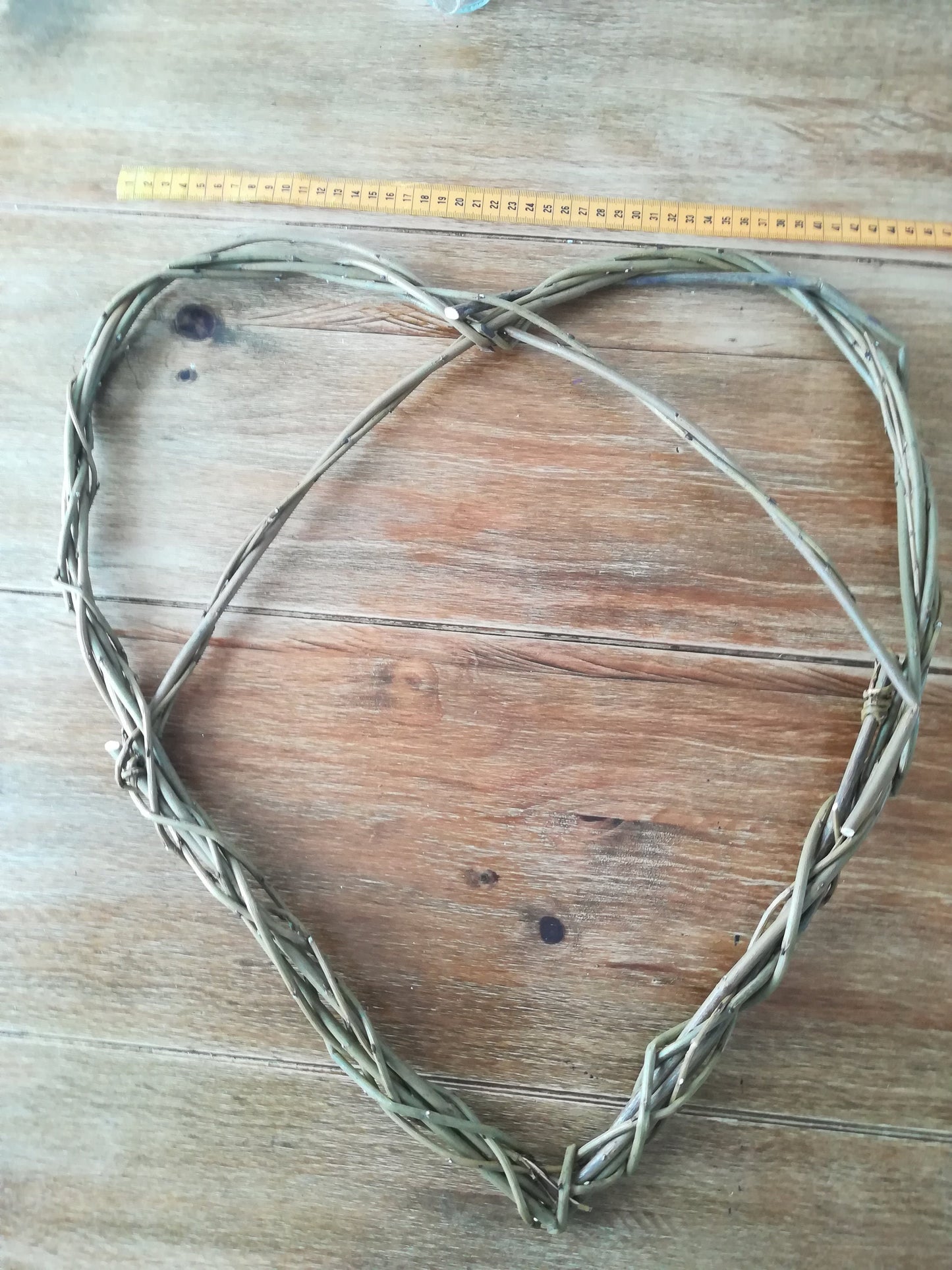 Large willow heart. Wedding decor/gift. 5th anniversary gift. Natural home bedroom decor