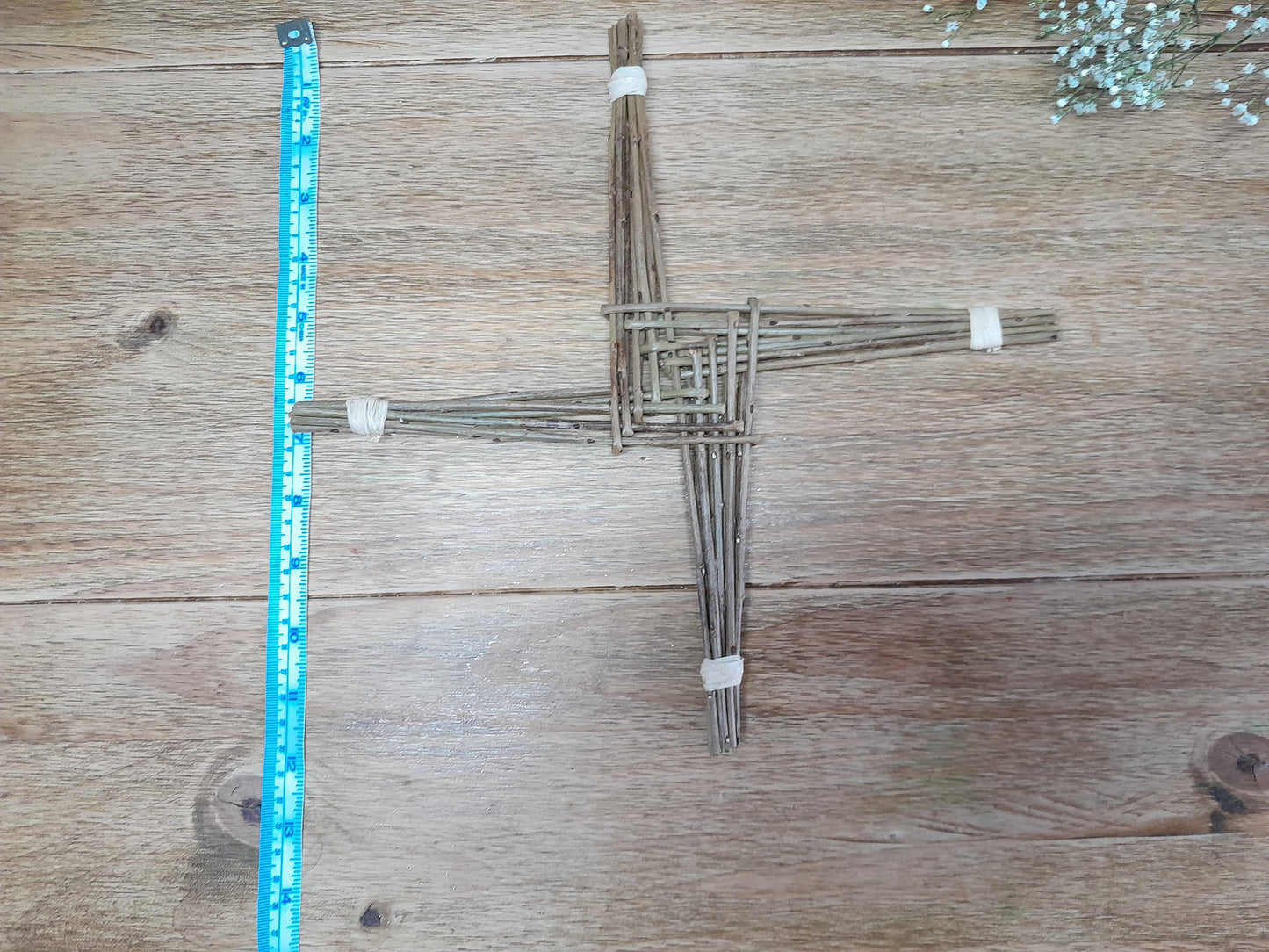 Willow St Brigid cross