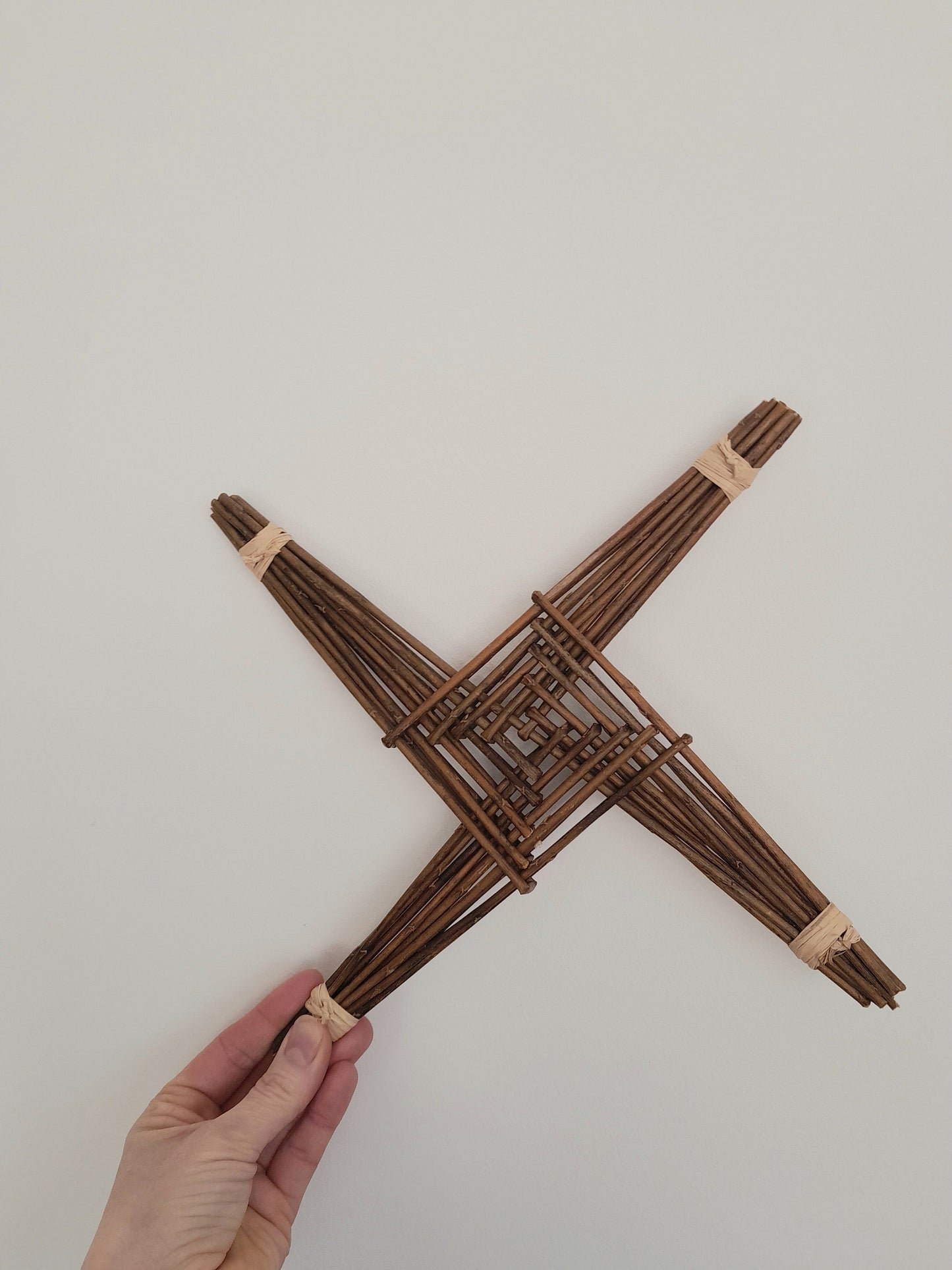 Willow St Brigid cross