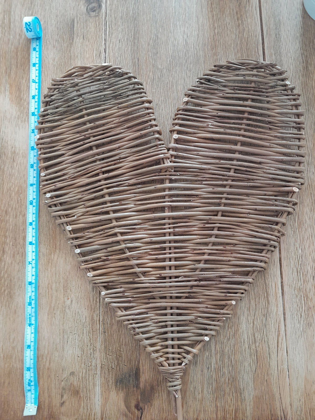Large willow heart. Natural brown willow wall hanging. Rustic woven heart 40cm