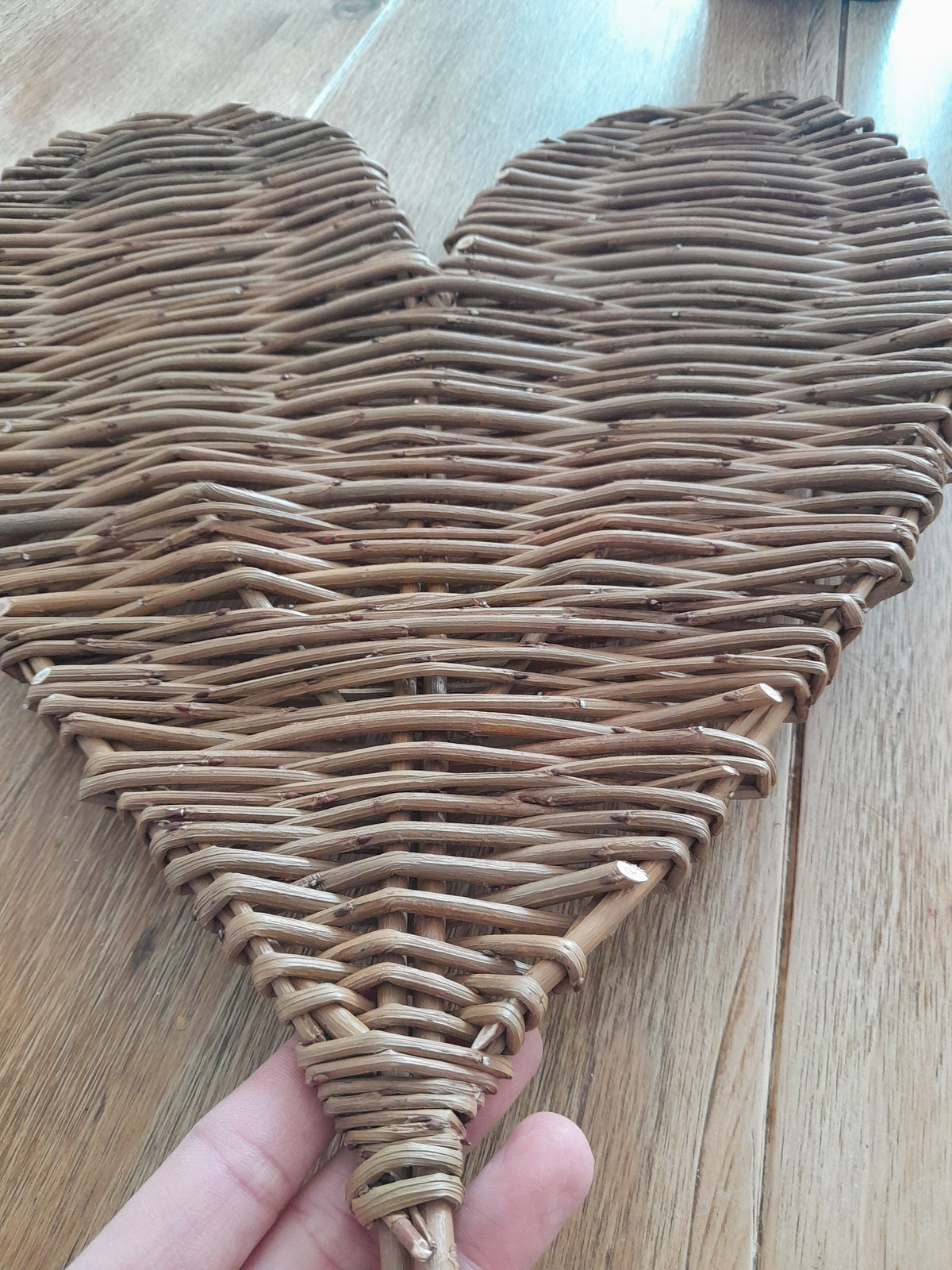 Large willow heart. Natural brown willow wall hanging. Rustic woven heart 40cm
