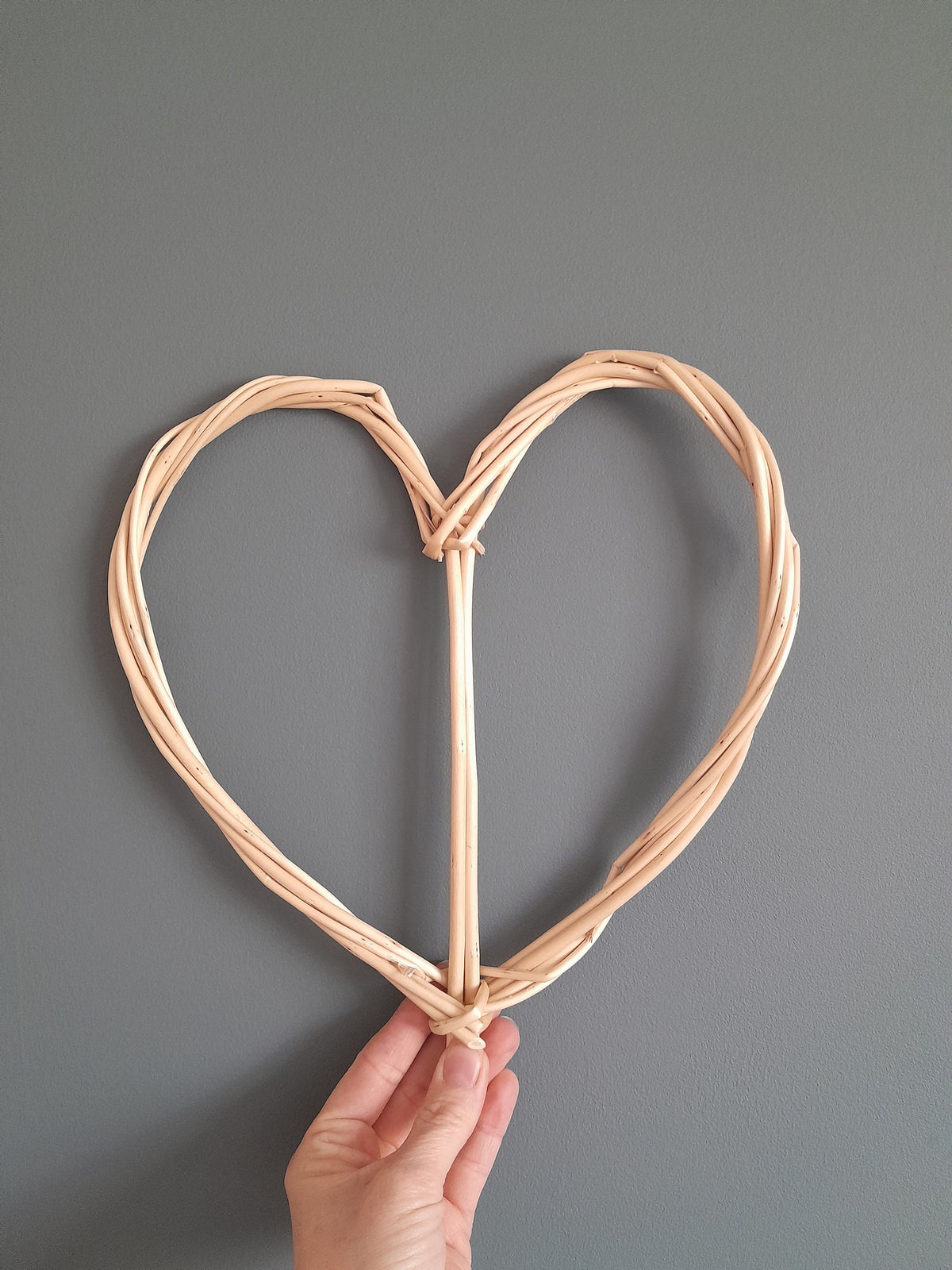White Willow Heart, 5th Anniversary Gift, Hand Woven Wicker Wall Art