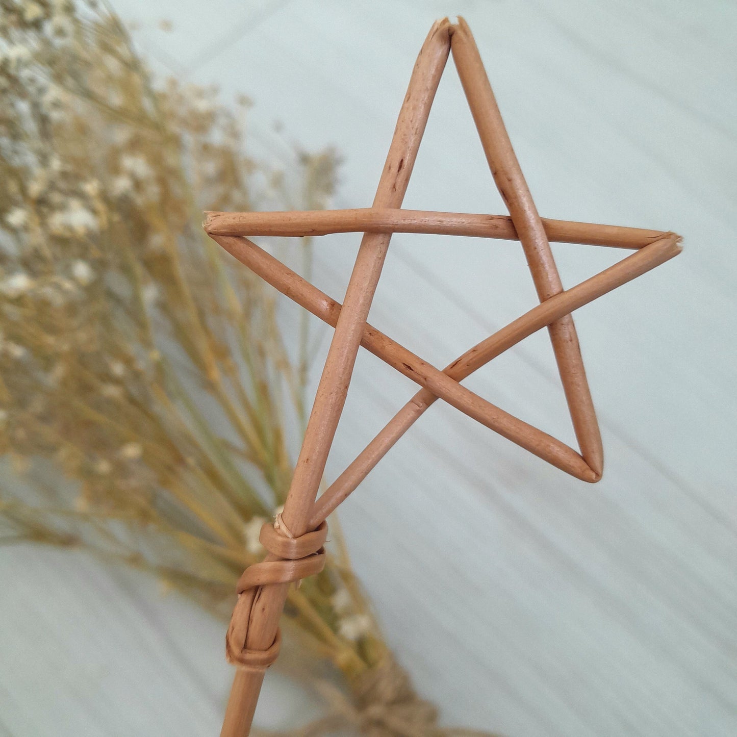 Small willow star wands for craft set of 5, for bouquet, flower arrangement, gift topper, place setting, eco-friendly letterbox gift for Mum