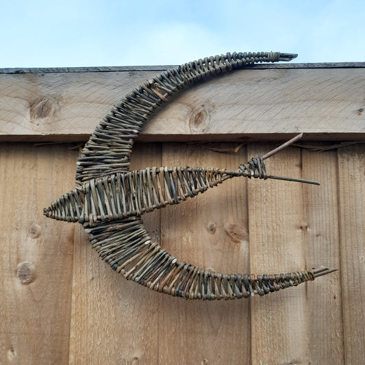 Handcrafted Willow Swallow Wall Decor: Eco-Friendly Bird Art