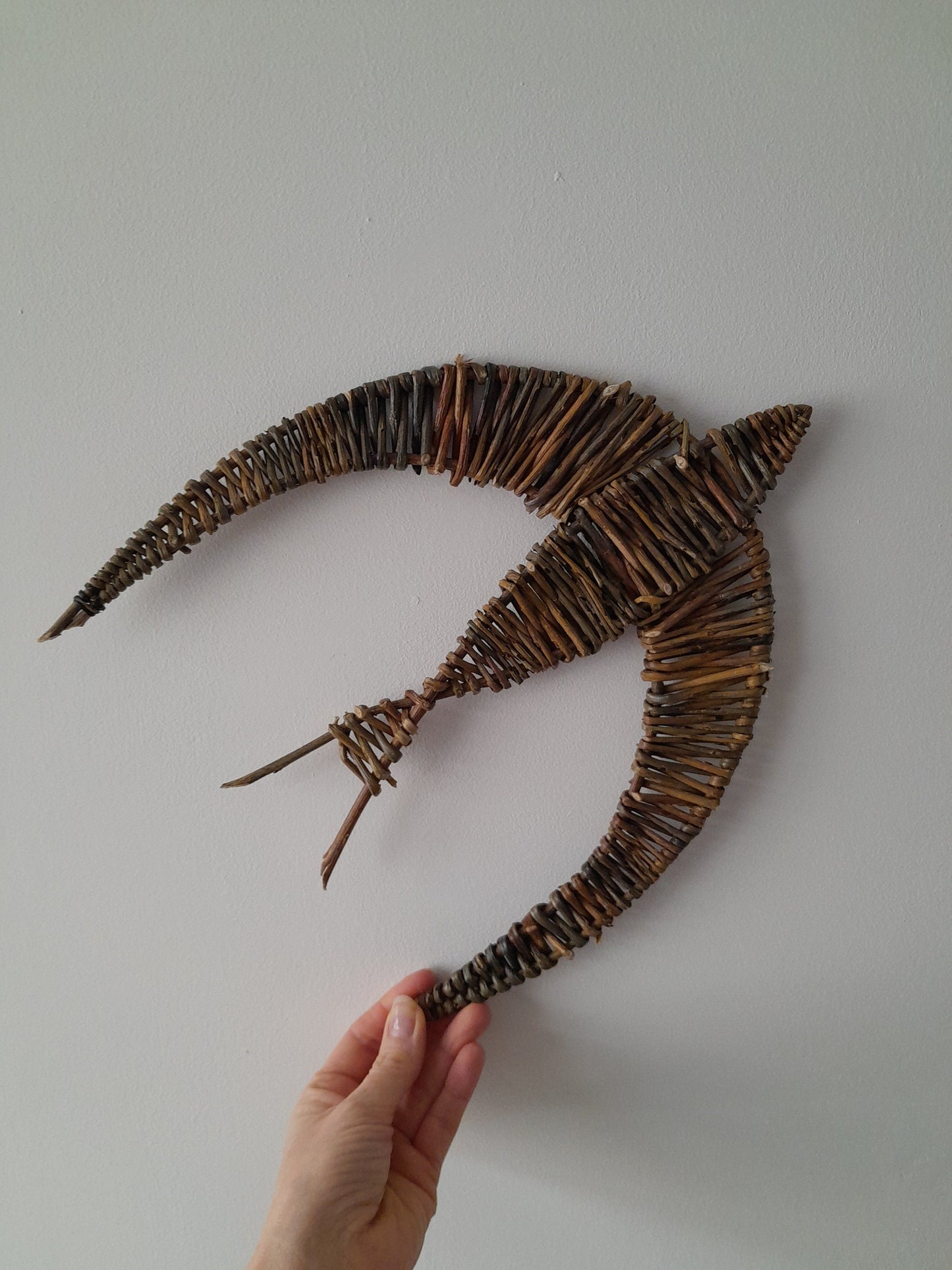 Handcrafted Willow Swallow Wall Decor: Eco-Friendly Bird Art