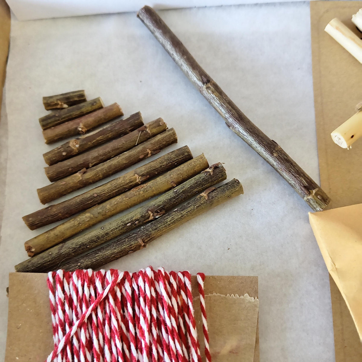 Willow Stick Christmas Tree Craft Kit: DIY Eco-Friendly Decoration